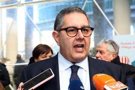 Liguria, respinta la mozione di sfiducia a Toti: il centrodestra resta a fianco del governatore