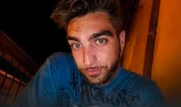 Italiano trovato morto a Ibiza, chi era Francesco Forzieri: il giallo del 33enne rinvenuto nel porto