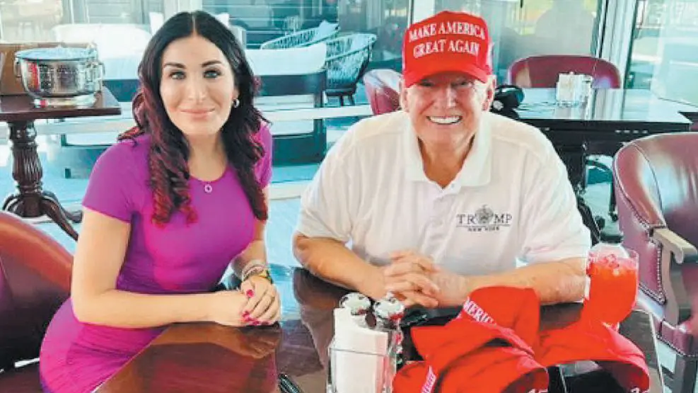 Trump licenzia capo e vice Nsa su consiglio di una cospirazionista