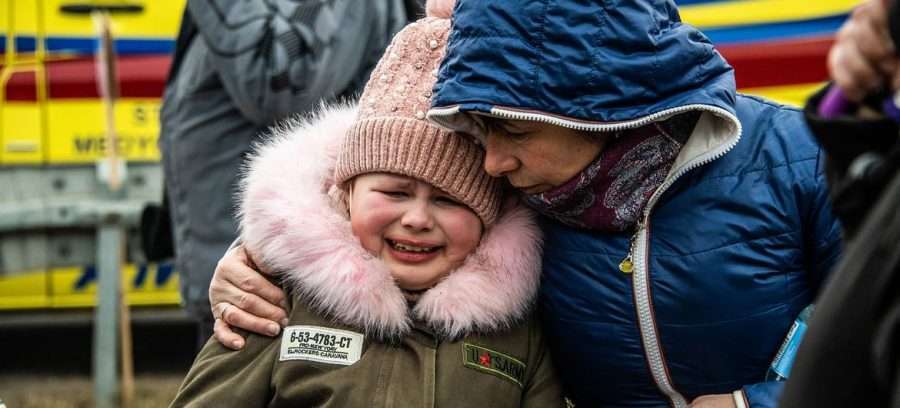 Ucraina: Desinova:”210.000 bambini deportati”, Ue: “Pronti a sostenere Kiev ma non c’è ancora l’accordo sull’embargo del petrolio russo”