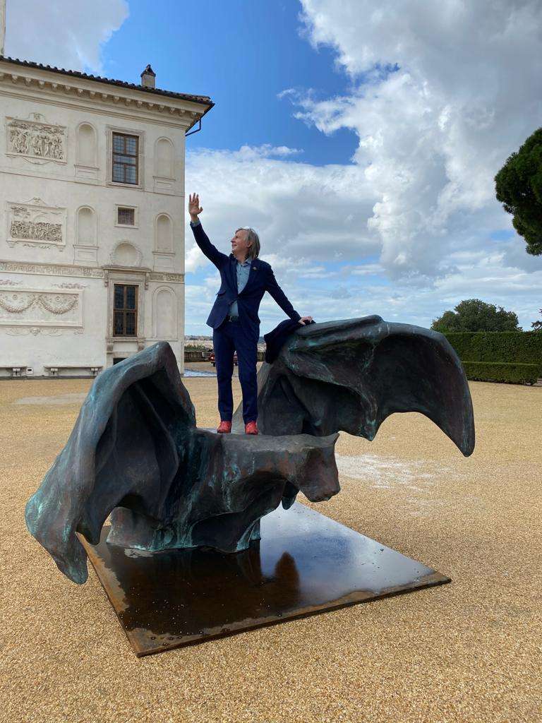 Villa Medici: anteprima mostra di Johan Creten, presente il neo direttore Sam Stourdzé