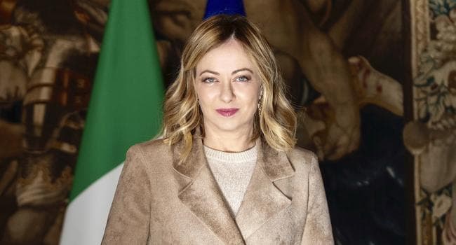 Scontro Meloni-Pd sul Tfr: è già compagna elettorale 