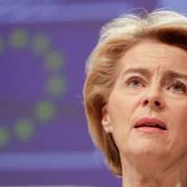 L'Europa si prepara al riarmo, il piano presentato da Von der Leyen