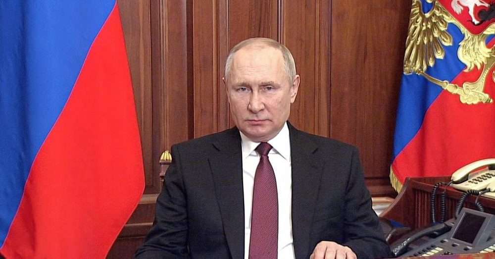 Ucraina: Putin: “Risposta fulminea per chiunque interferisca con gli eventi in Ucraina”, la Russia sospende le forniture di gas a Polonia e Bulgaria