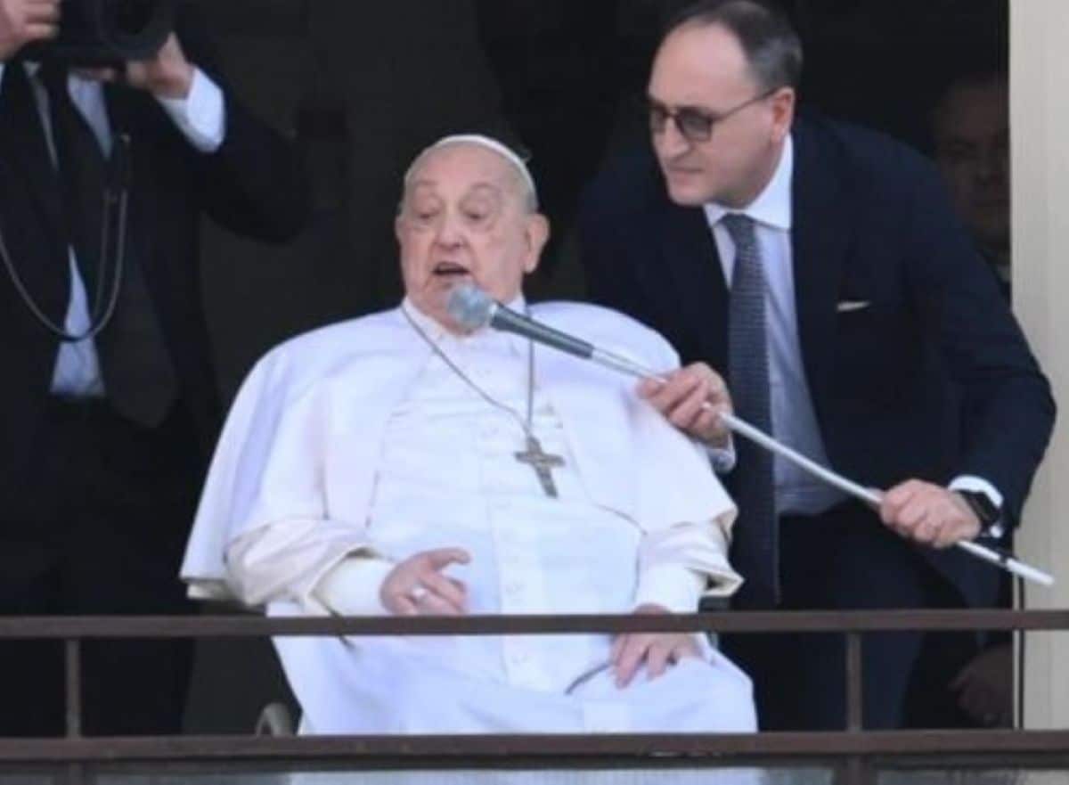 Il Papa è finalmente tornato a casa, "ho sperimentato la pazienza di Dio"