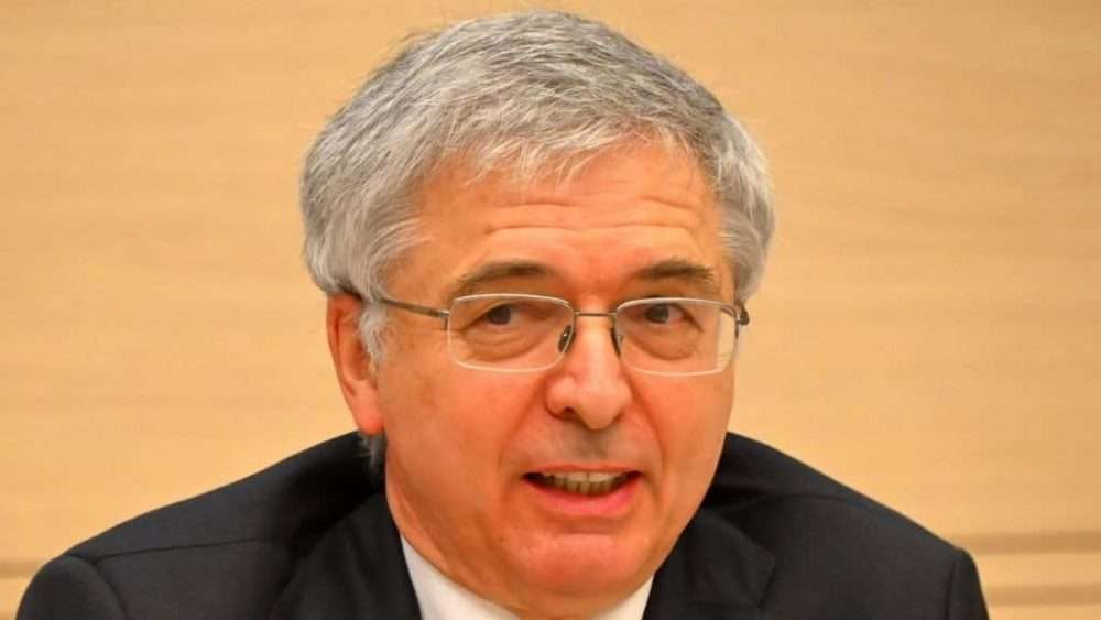 Def, Franco: “Quadro economico incerto, con forti rischi”