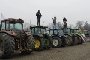 Trattori a Sanremo, Riscatto agricolo non intende cedere: “Vogliamo salire sul palco”