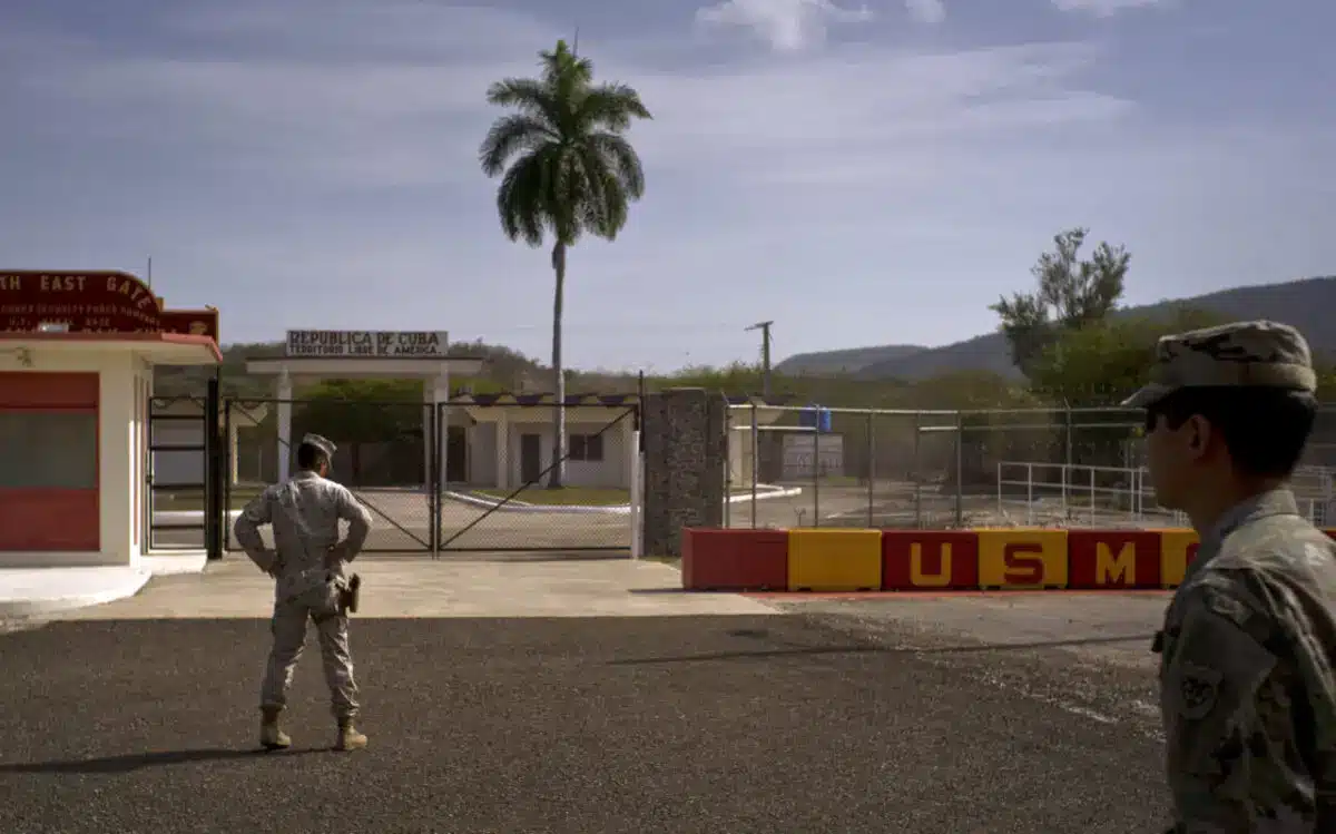 Usa, Trump annuncia: "A Guantanamo gli immigrati illegali"
