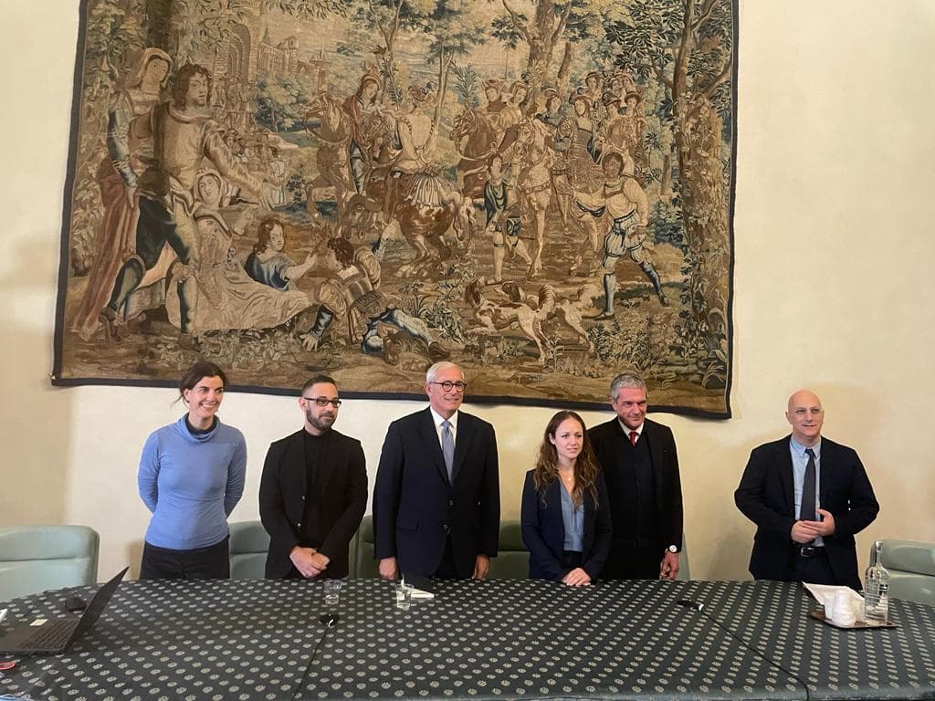 Questa immagine ha l'attributo alt vuoto; il nome del file è PHOTO-2022-12-07-11-46-35.jpg