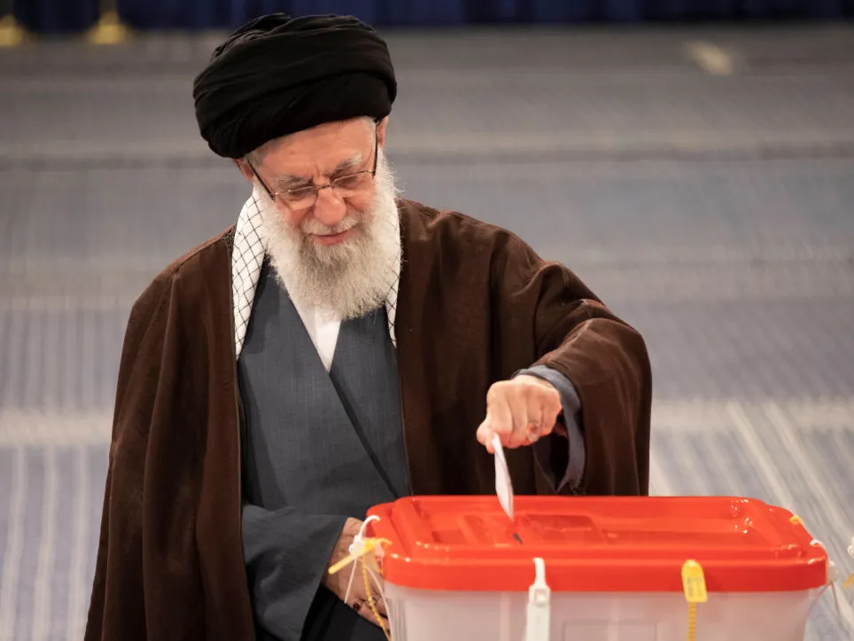 Iran, elezioni per eleggere il successore di Raisi