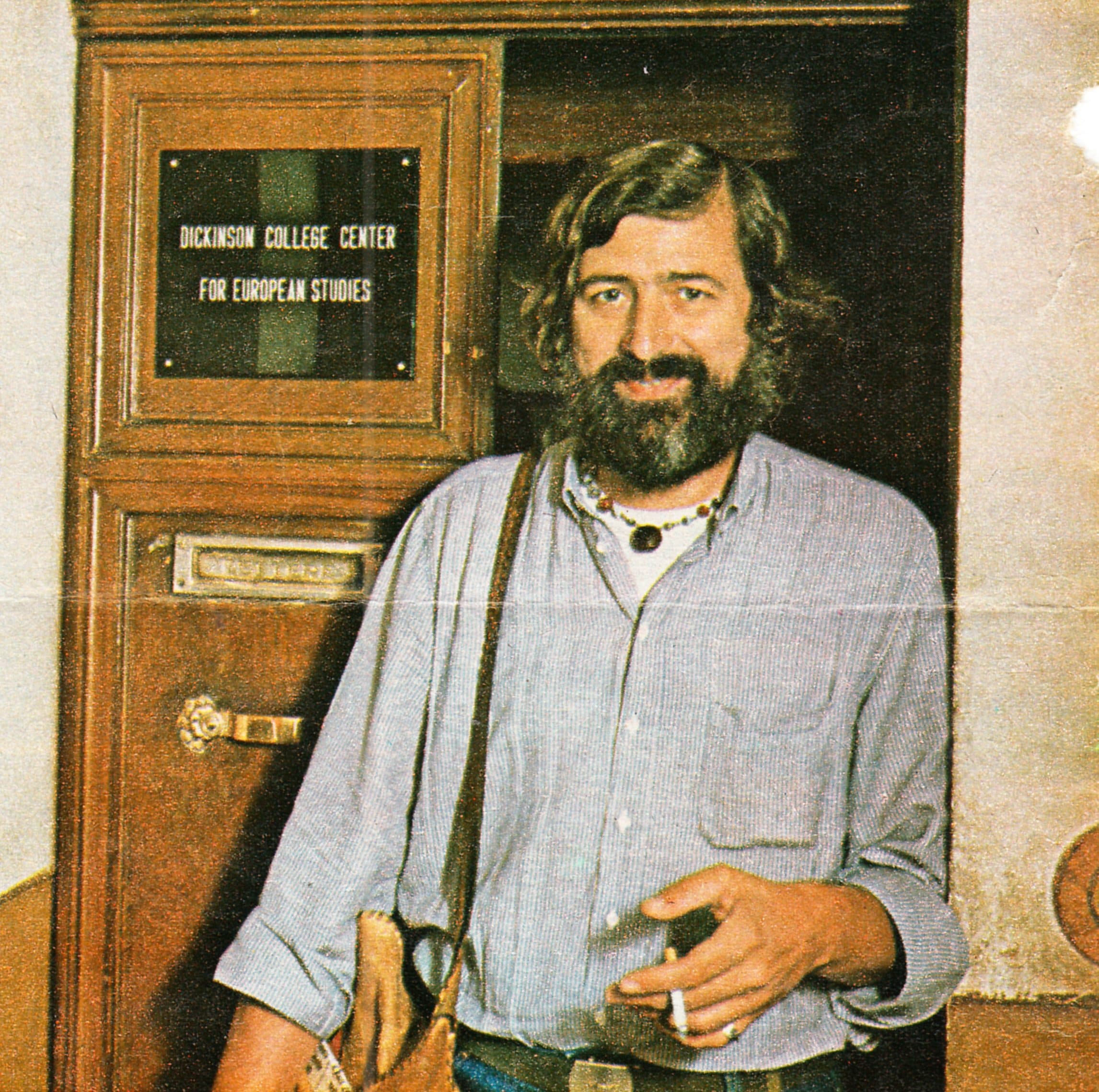 Addio a Francesco Guccini il poeta della canzone d'autore