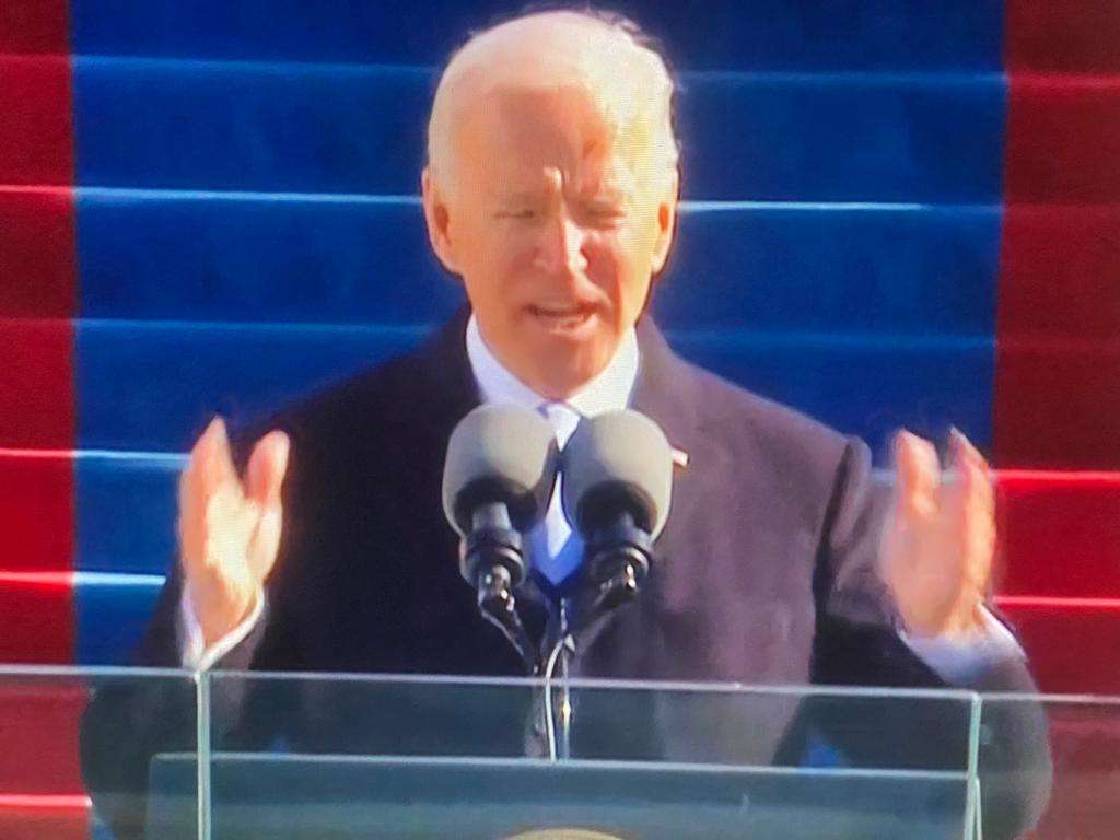 Usa, Biden ha firmato un ordine esecutivo per tutelare il diritto all’aborto