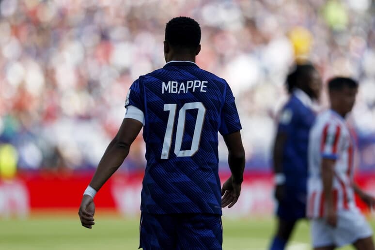 Mondiali 2026, Mbappé firma il pass per i quarti: Francia batte Paraguay 1-0