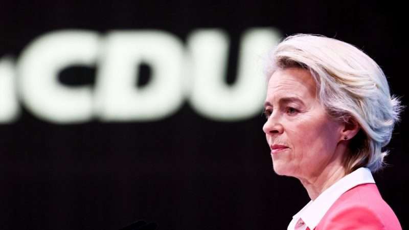 Von der Leyen fa trapelare il presunto piano di Macron per vincere su Le Pen
