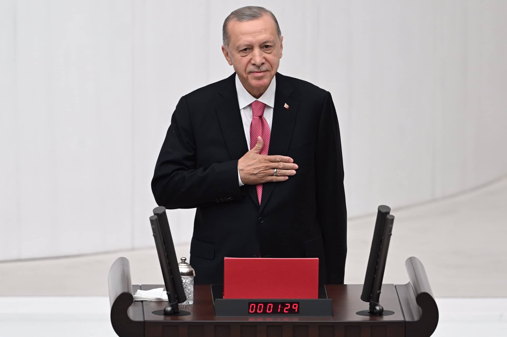 Turchia, Erdogan ha prestato giuramento di fronte al Parlamento di Ankara