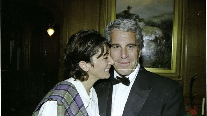 Caso Epstein, la giudice federale ordina la pubblicazione dei documenti: entro il 19 dicembre dossier resi pubblici
