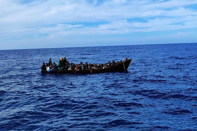 Migranti, 17 morti alla deriva nel tentativo di raggiungere le Baleari