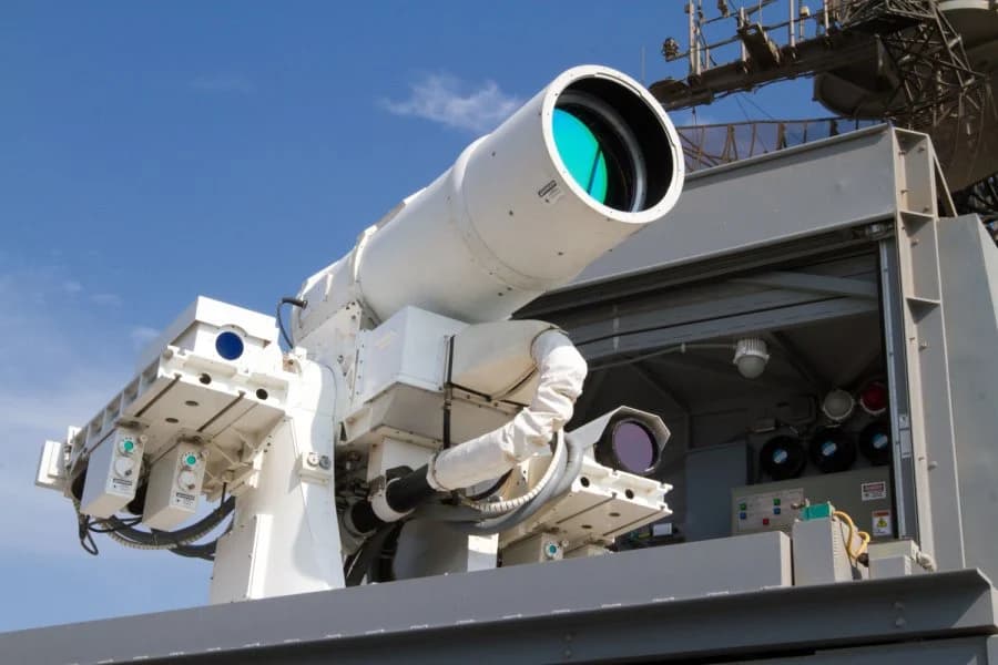 Nuove armi laser italiane per abbattere i droni