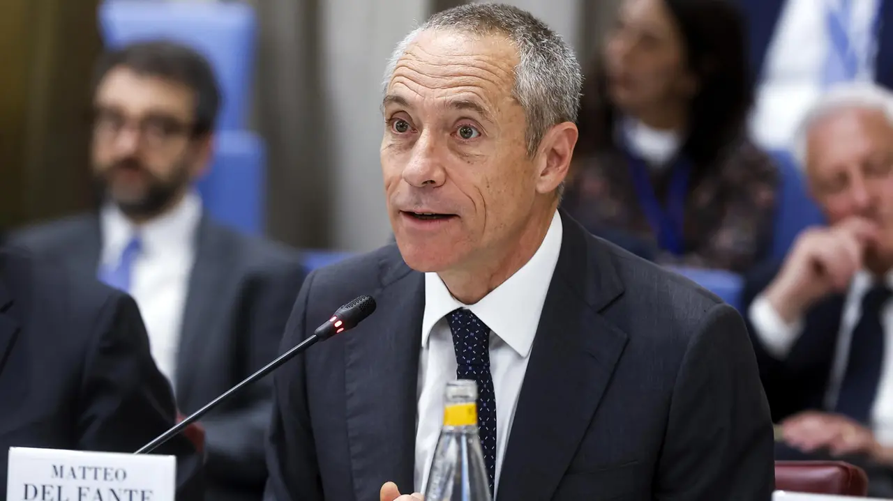 Tim, Consob approva l'Opas di Poste: adesioni dal 20 luglio all'11 settembre
