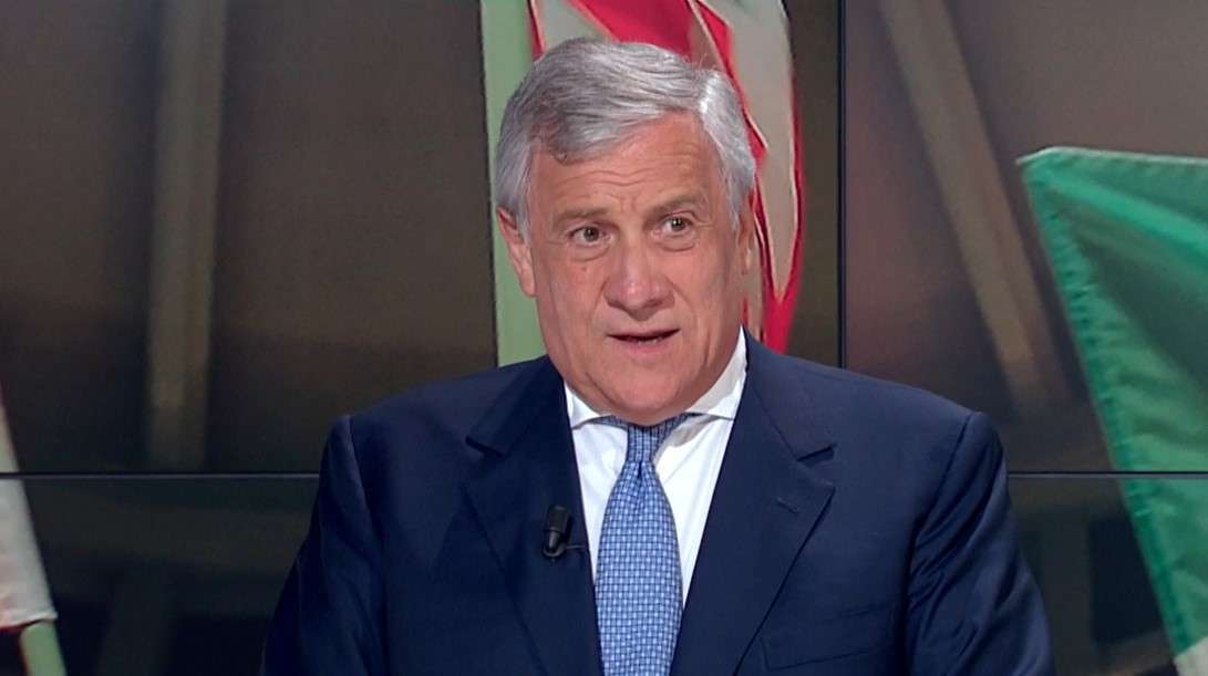 Ucraina, Tajani: “Con l’invio di truppe a Kiev si rischia la terza guerra mondiale”