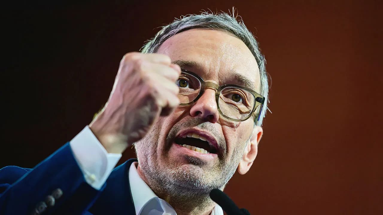 Elezioni in Austria: estrema destra in testa nei sondaggi