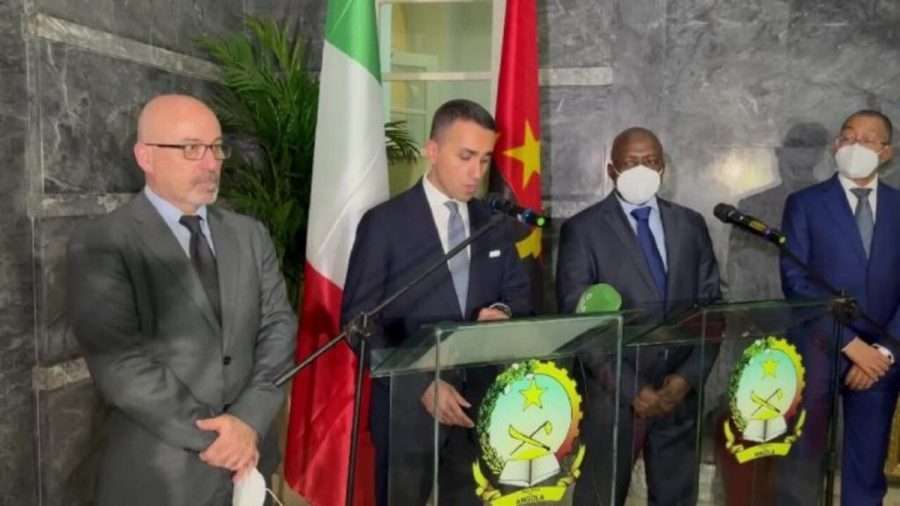 Energia, firmata intesa Italia- Congo per aumento delle forniture di gas