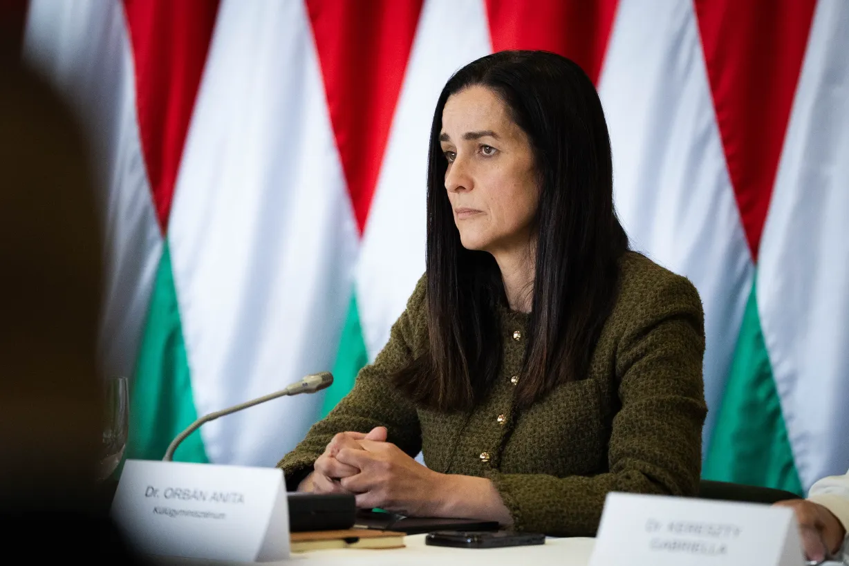 L'Ungheria espelle 10 diplomatici russi. Da Mosca una risposta "dura e dolorosa"