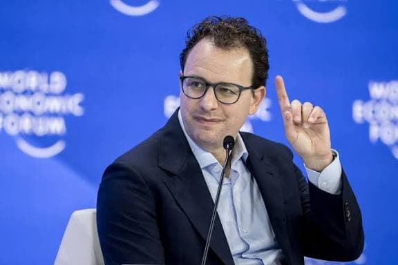 OpenAI, si dimette David Robinson: «La cultura aziendale è rotta, il tempo dei tentativi ed errori è finito»