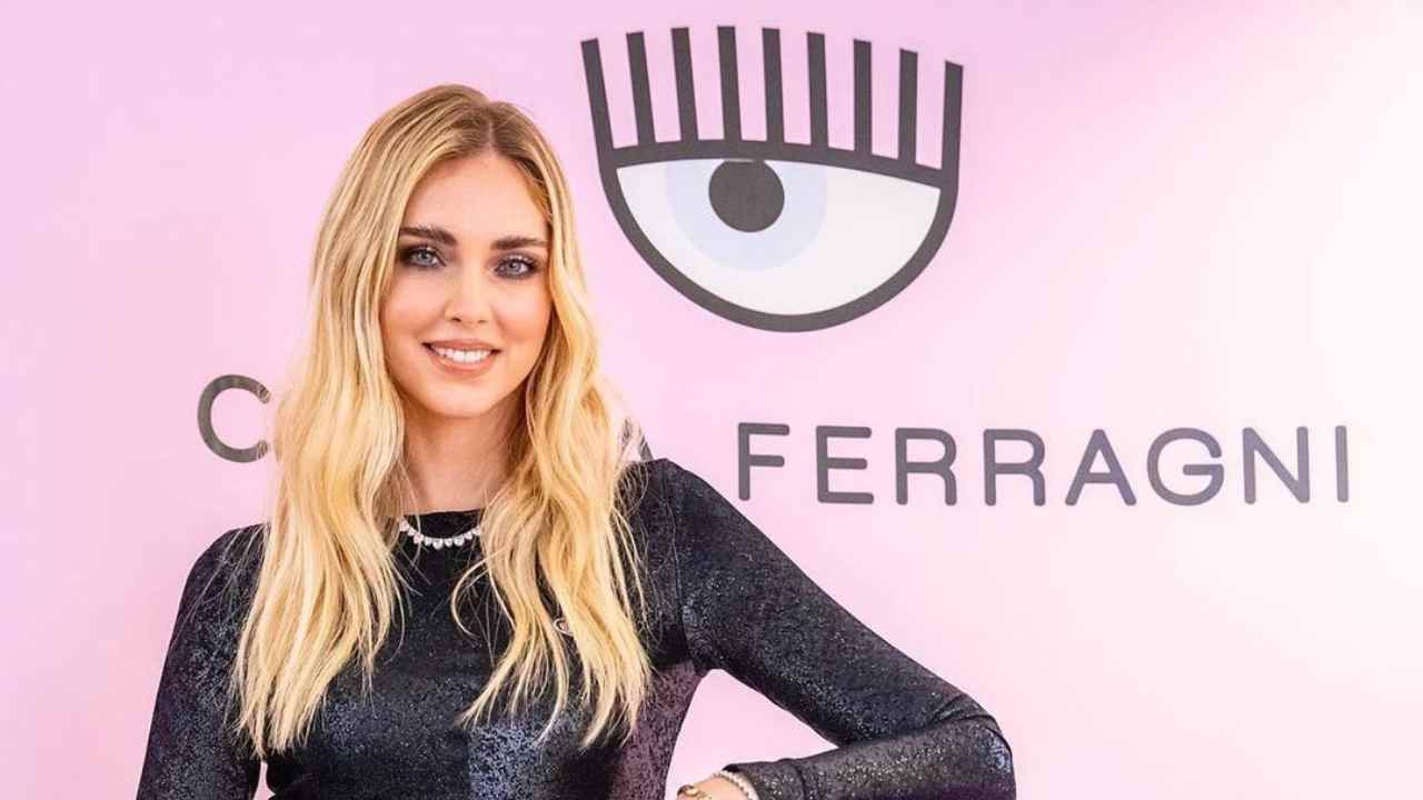 Antitrust, multa a Chiara Ferragni e Balocco per l’iniziativa del pandoro griffato: pratiche commerciali scorrette