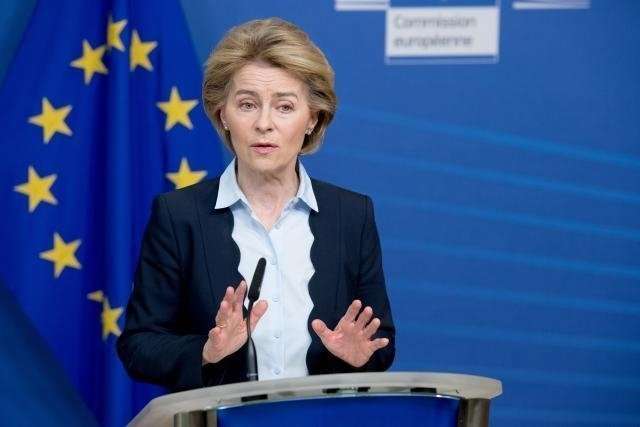 Ursula von der Leyen è ricandidata alla Commissione europea con un’ampia maggioranza: 400 favorevoli e 89 contrari