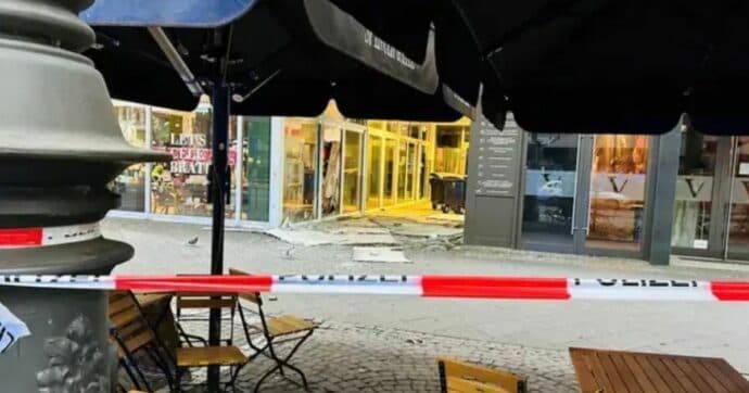 Esplosione in centro a Colonia, un ferito grave: in corso vasta operazione di polizia
