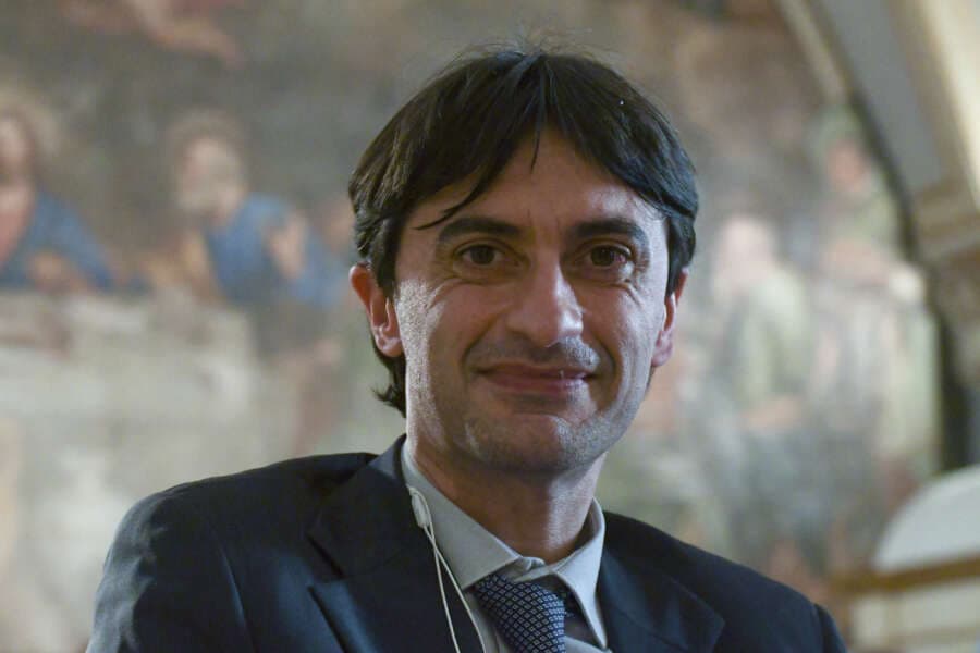 Lega, ddl per lo stop all’uso dei termini al femminile come “sindaca” o “avvocatessa”