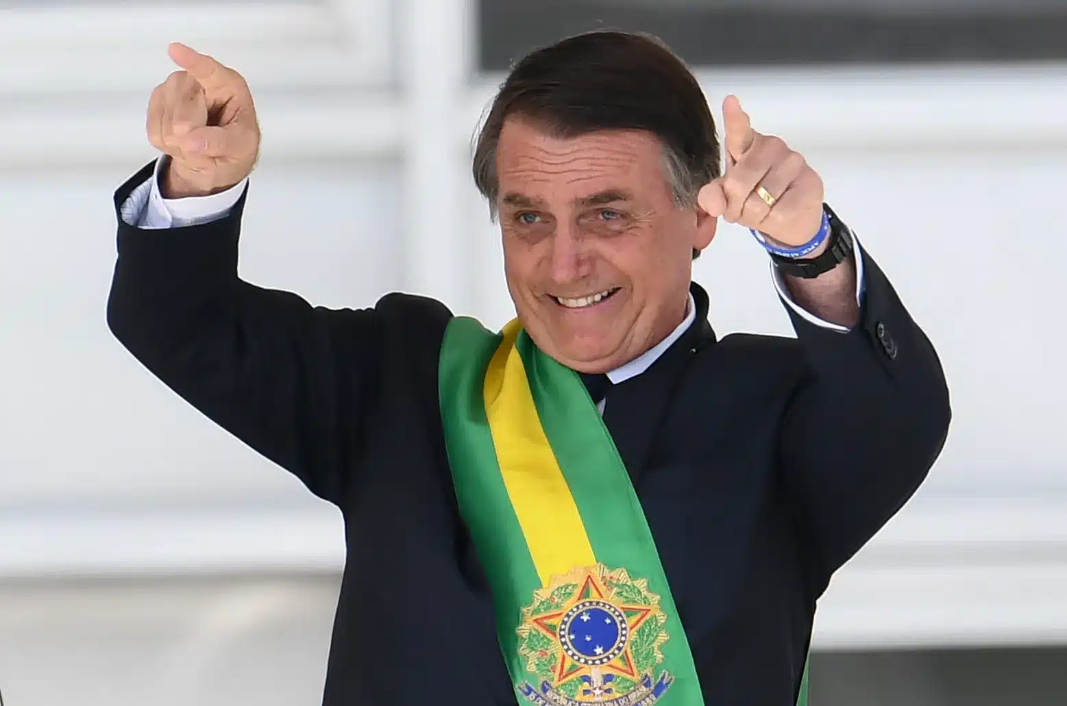 Brasile, arrestato e portato in carcere l'ex presidente Bolsonaro