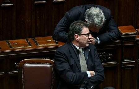Superbonus, Tajani chiede di rallentare ma Giorgetti ignora le sue richieste e tira dritto