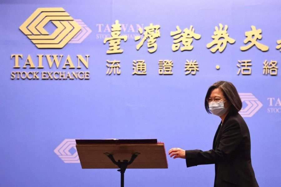 Taiwan, visita a sorpresa di una delegazione Usa