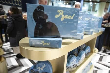 A San Valentino l'edizione speciale di Baci Perugina si trasforma in un gioco per ri-accendere le connessioni reali