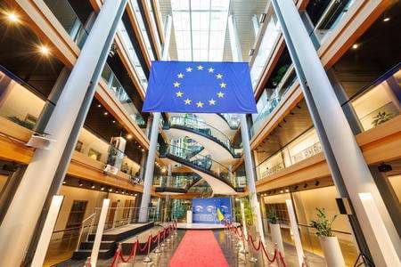 Russiagate, perquisizioni nelle sedi del Parlamento europeo a Strasburgo e Bruxelles