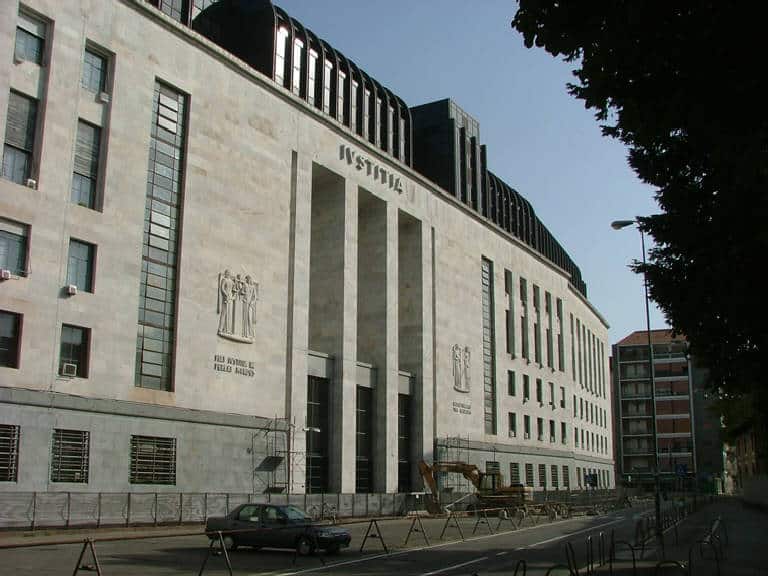 Allarme bomba a Palazzo di Giustizia a Milano