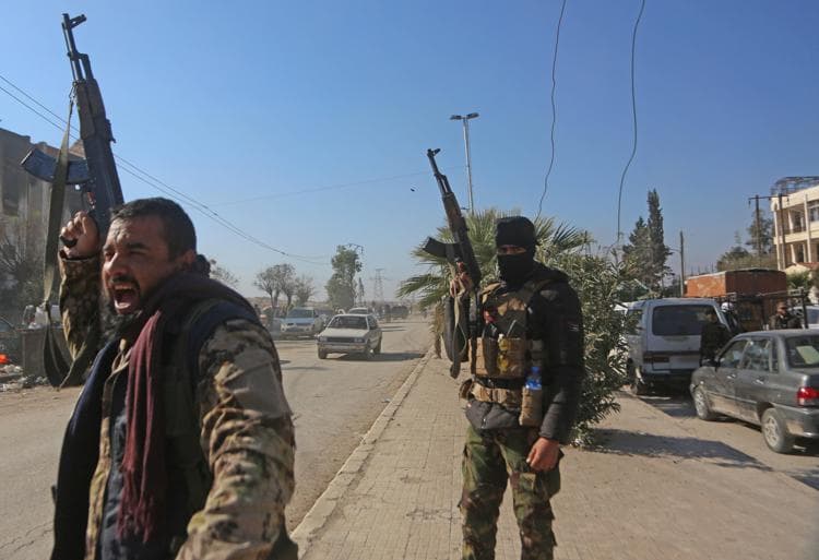 Siria, cade anche Hama: duro colpo per Assad