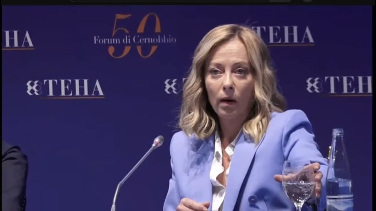 Meloni: "Inizio dei dossieraggi su di me dalla fine del governo Draghi"