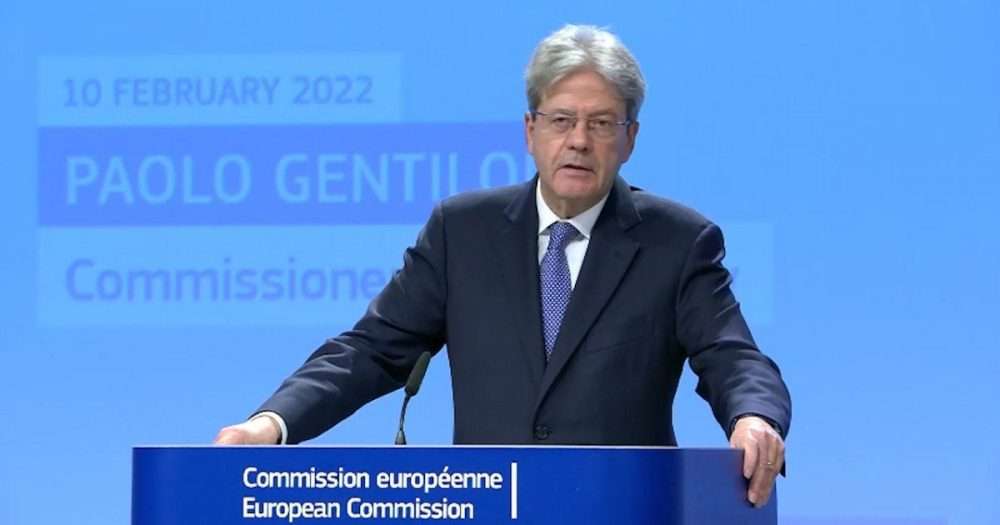 Energia, Gentiloni: “I fondi del Pnrr non potranno essere utilizzati per far fronte al caro-bollette”