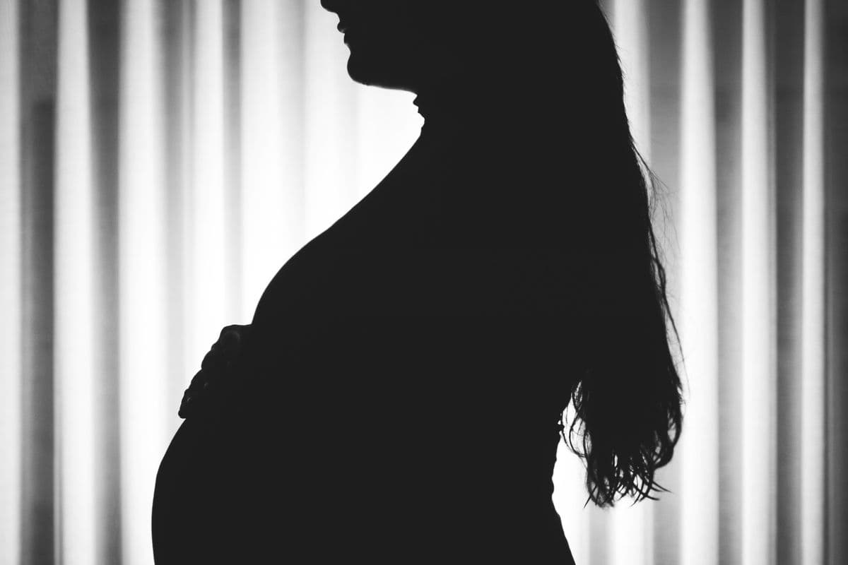 Discriminata perché incinta, ricercatrice del Cnr vince la causa: «La maternità non può compromettere la carriera»