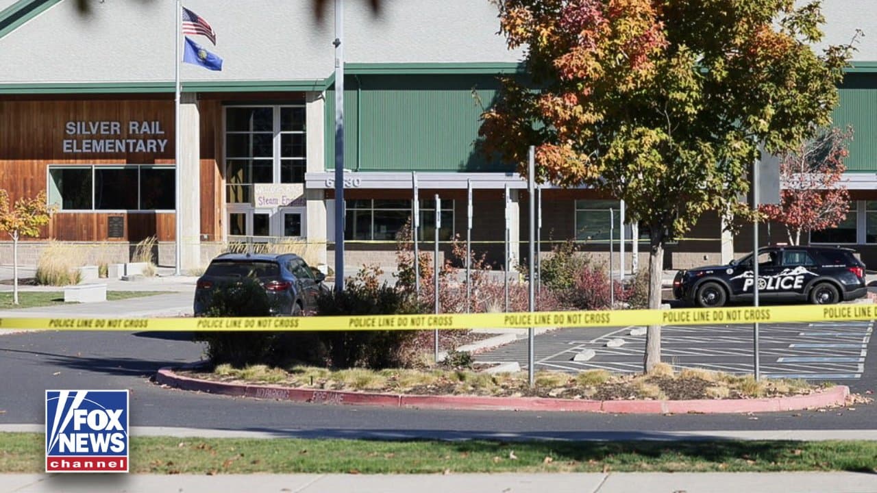Oregon, sparatoria in una scuola elementare: cinque morti, tra le vittime tre bambini