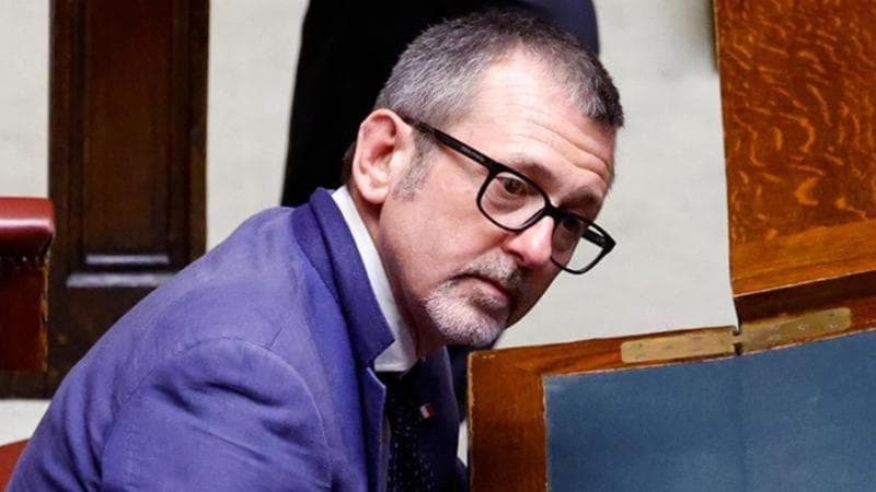 Caso Delmastro, la Camera nega l'acquisizione delle chat. Proteste in Senato del M5S