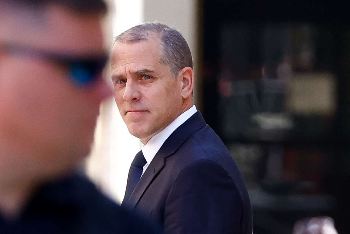 Usa. Il figlio di Biden incriminato per evasione fiscale. E ora il presidente rischia l'impeachment