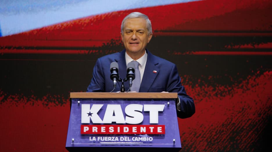 Cile, Kast perde consensi: quasi due cittadini su tre bocciano il governo