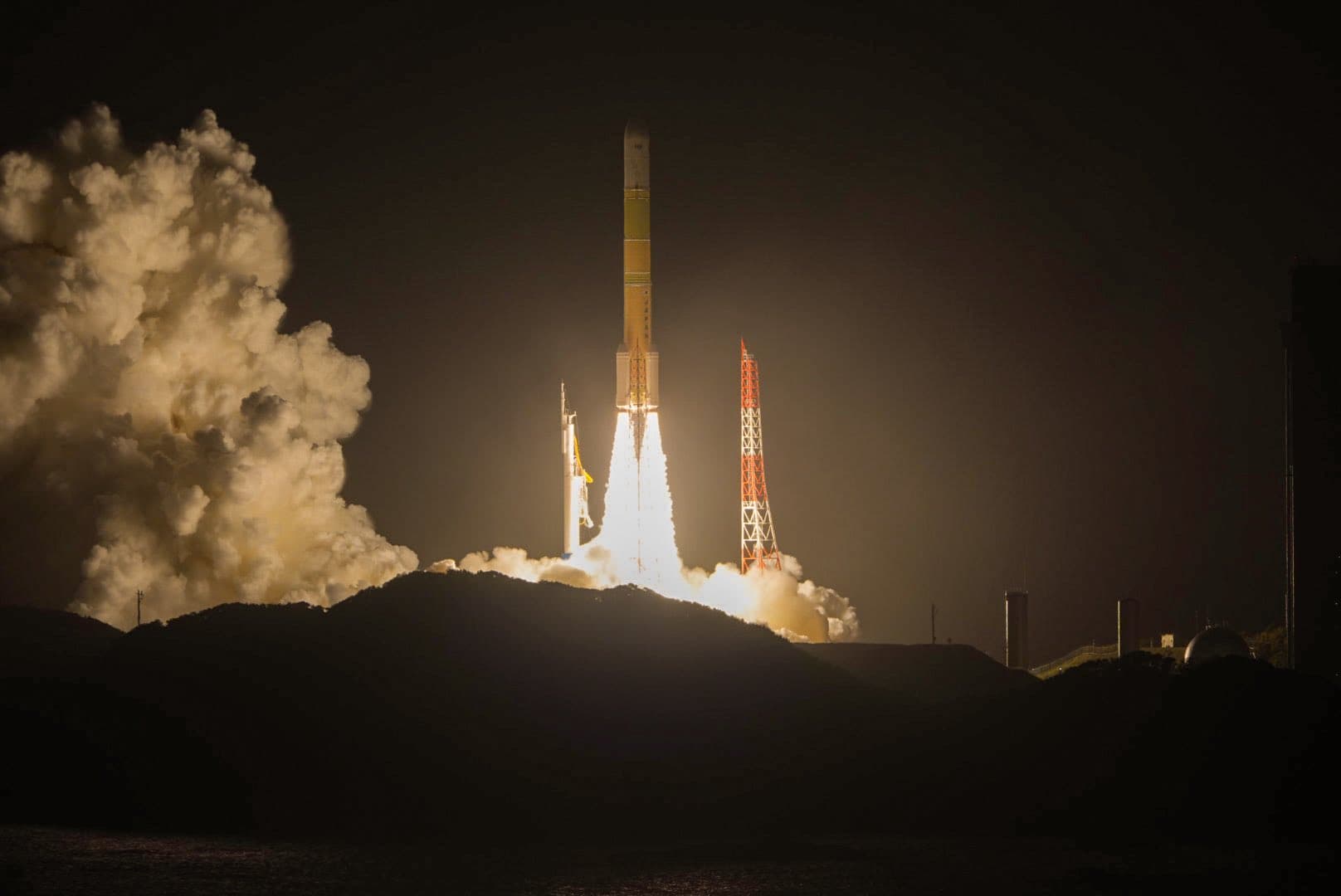 Il Giappone parte alla conquista di Phobos: la sonda MMX riporterà campioni sulla Terra nel 2031