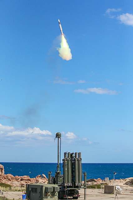 MBDA: successo del lancio di qualifica del sistema GRIFO con il missile CAMM-ER
