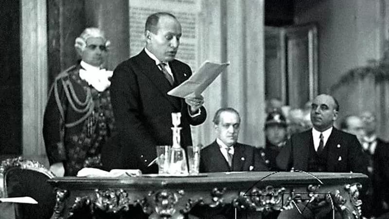 Il discorso di Mussolini del gennaio 1925, le leggi fascistissime, l'inizio della sua inarrestabile ascesa