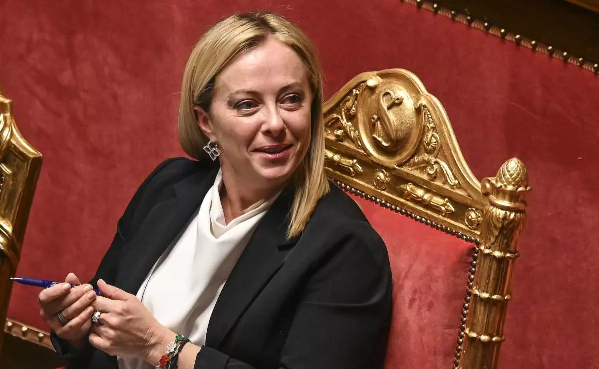 Meloni al Senato: “Governo coeso e determinato sul fronte della politica estera”